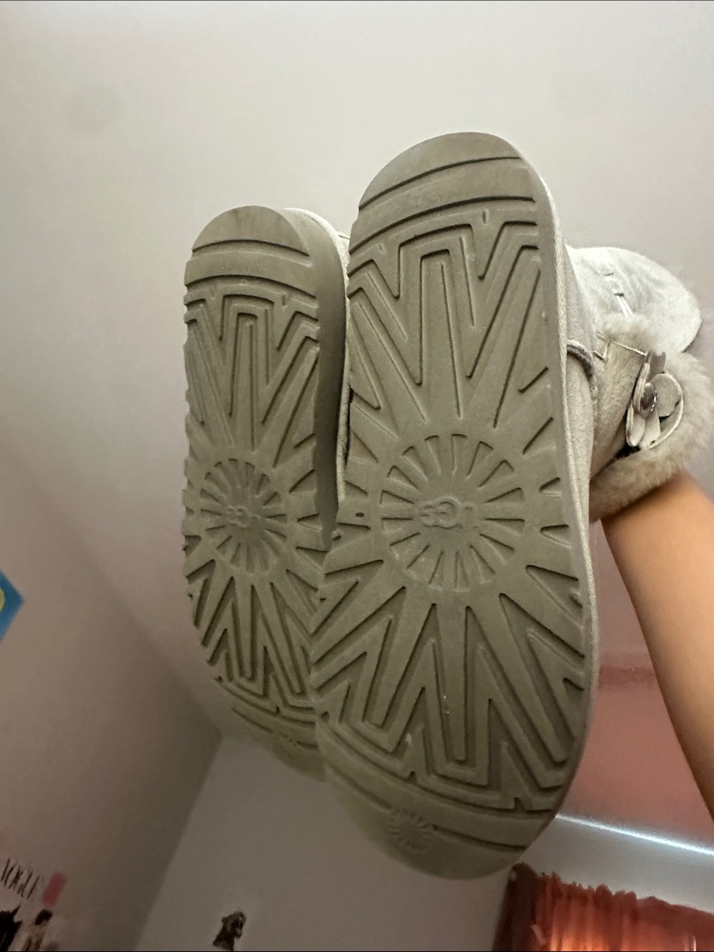 UGG Bailey Button Poppy Flower Boot Gray Size 9 - Picture 5 of 5